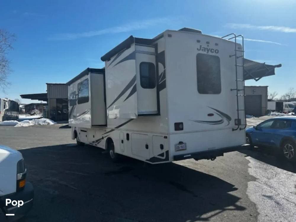 2021 Jayco Alante 31V - Used Class A For Sale by Pop RVs in Fredericksburg, Virginia features Slideout