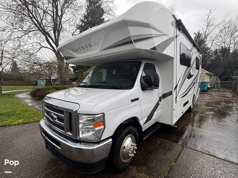 2022 Entegra Coach Odyssey 24B - Used Class C For Sale by Pop RVs in Vancouver, Washington features Slideout, Generator, Awning, Air Conditioning
