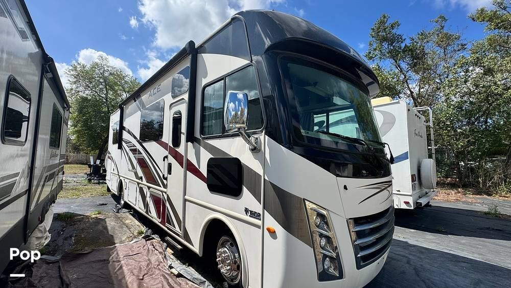 Used 2020 Thor Motor Coach A.C.E. Evo 30.4 available in Dade City, Florida