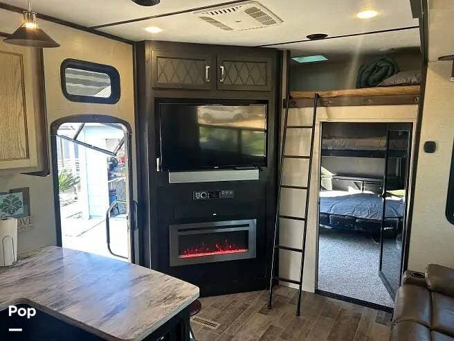 Used 2017 Keystone Fuzion 442 available in Manteca, California
