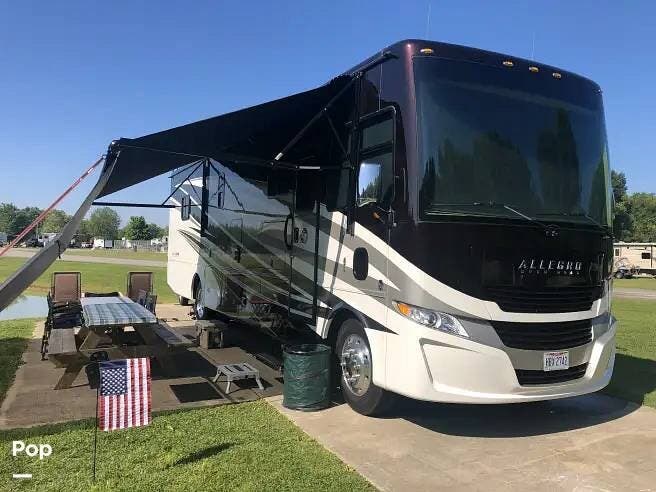 2017 Tiffin Allegro Open Road 36 LA - Used Class A For Sale by Pop RVs in Florence, Kentucky features Slideout