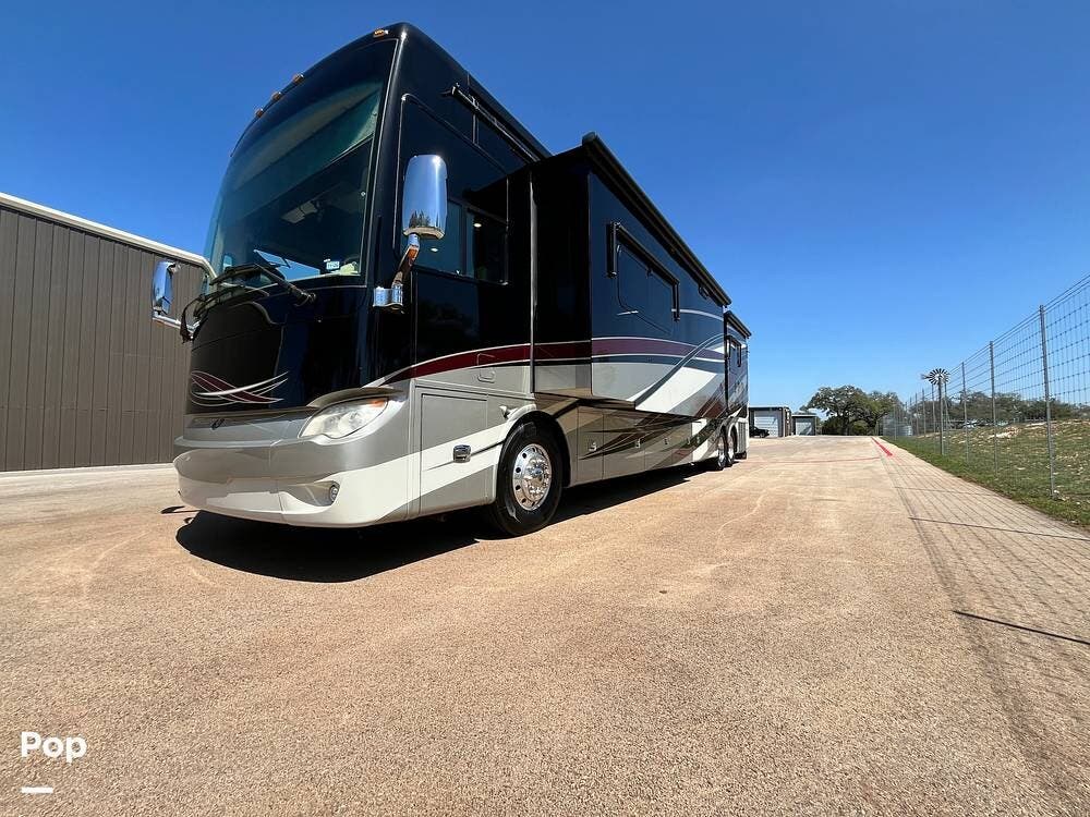 2016 Tiffin Allegro Bus 45LP - Used Diesel Pusher For Sale by Pop RVs in New Braunfels, Texas features Generator, Leveling Jacks, Awning, Air Conditioning, Slideout