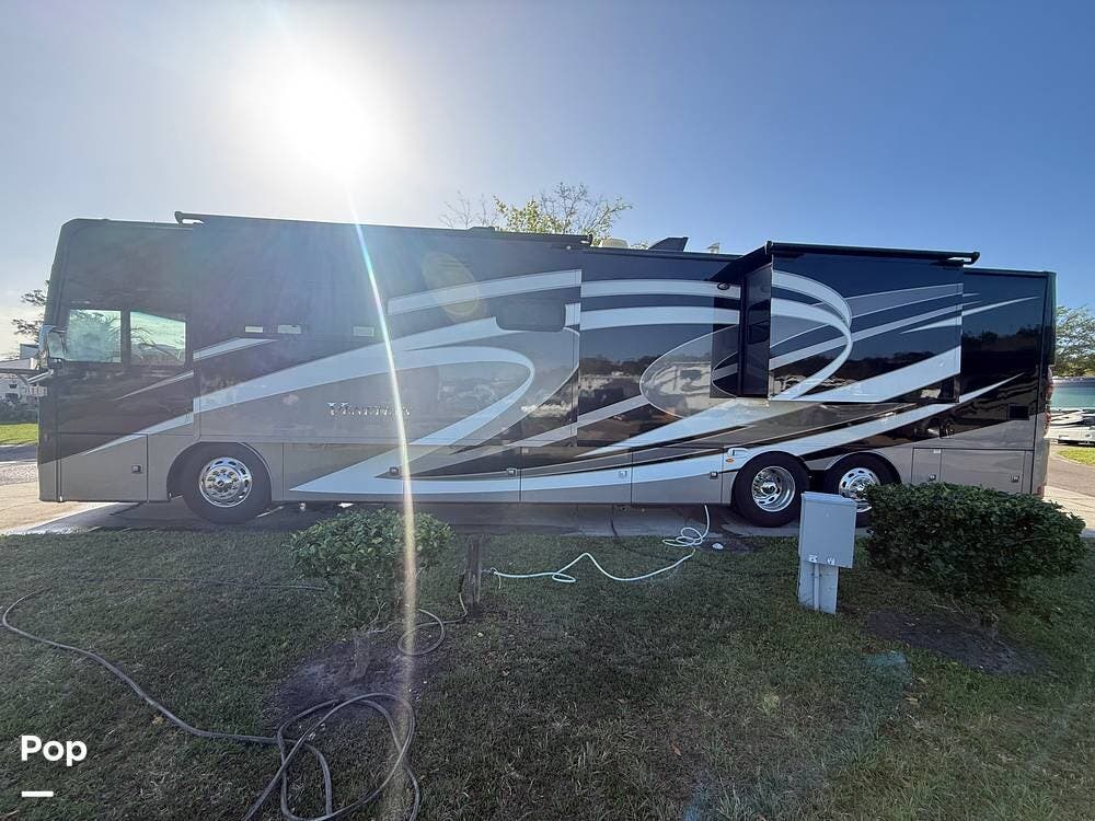 2021 Thor Motor Coach Venetian B42 - Used Diesel Pusher For Sale by Pop RVs in Jacksonville, Florida features Generator, Awning, Air Conditioning, Slideout