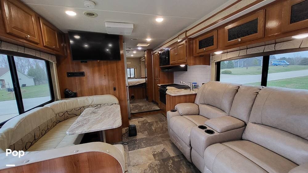 2019 Leprechaun 311FS by Coachmen from Pop RVs in Sheridan, Illinois