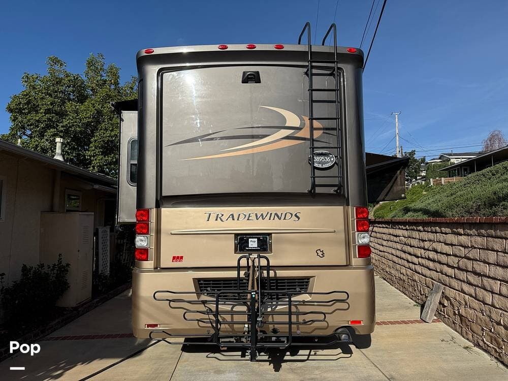 2006 Tradewinds 40C by National RV from Pop RVs in Burbank, California