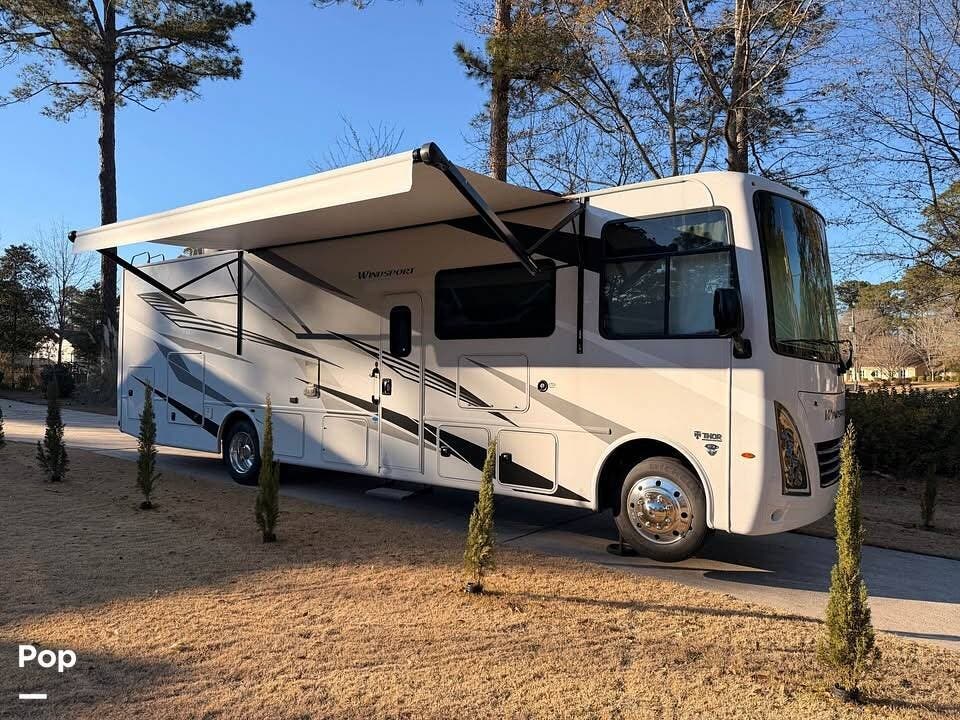 2025 Windsport 35J by Thor Motor Coach from Pop RVs in Dothan, Alabama