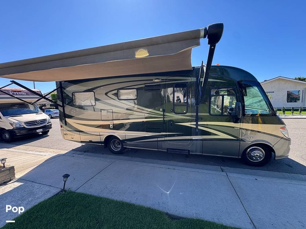 2013 Reyo 25Q by Itasca from Pop RVs in Westminster, California