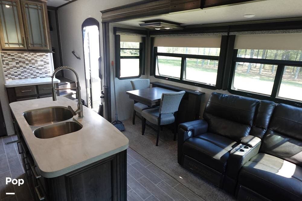 2020 Montana 3121RL by Keystone from Pop RVs in Stevenson, Alabama