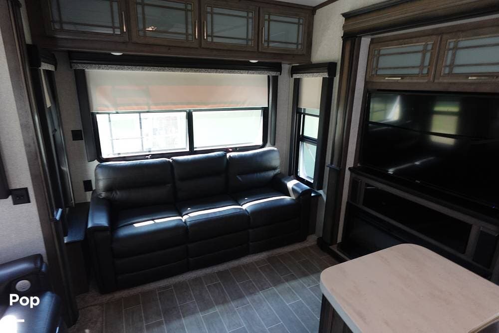 Used 2020 Keystone Montana 3121RL available in Stevenson, Alabama