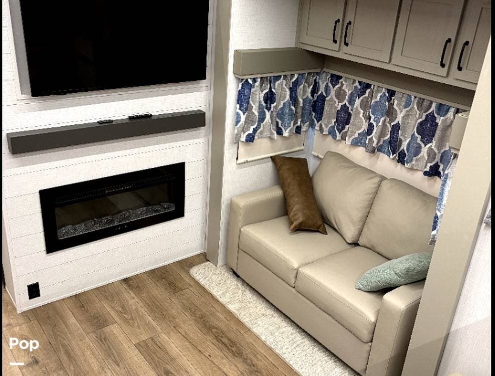 Used 2025 Forest River Columbus 388FKH available in Teague, Texas