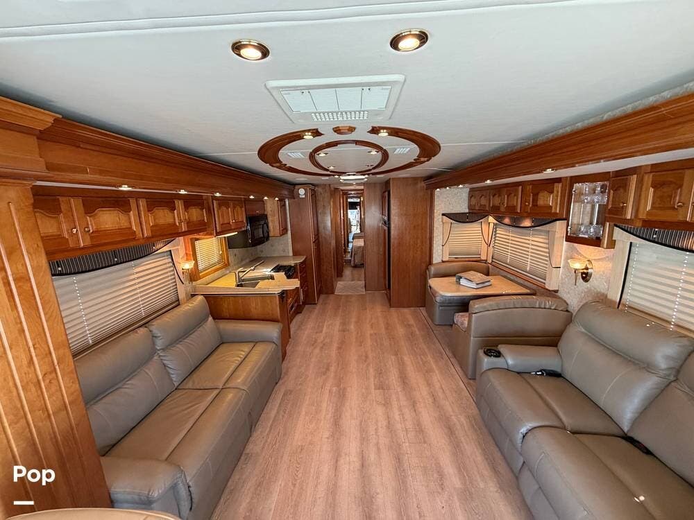 Used 2005 Country Coach Allure 470 McKenzie Bridge available in Saratoga Springs, Utah