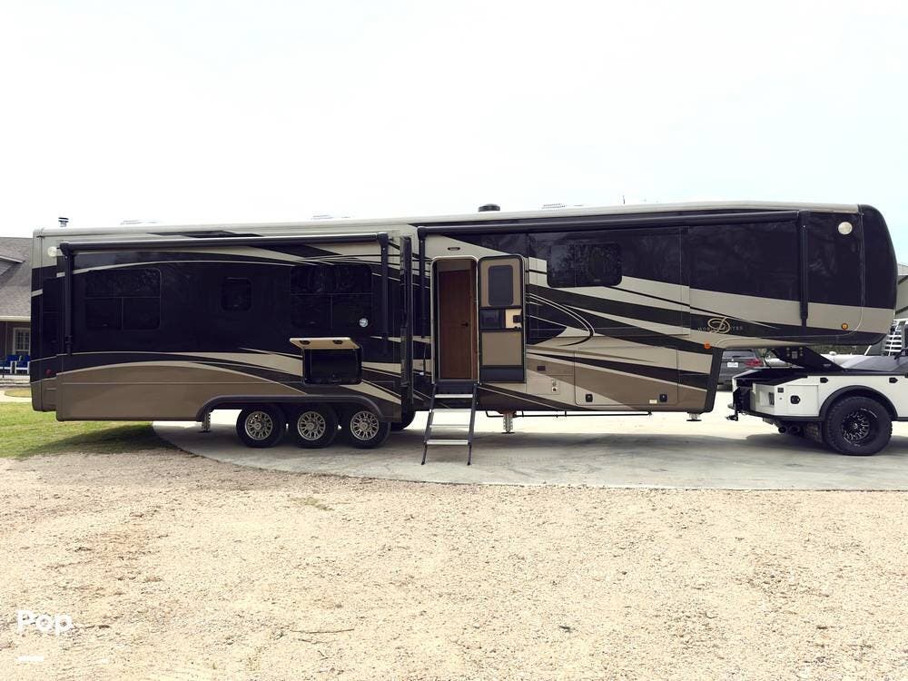 2021 Mobile Suites 44 Houston by DRV from Pop RVs in College Station, Texas