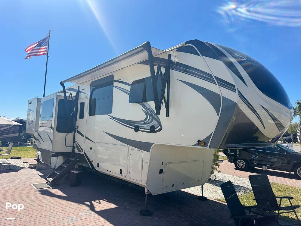 2021 Solitude 390RK-R by Grand Design from Pop RVs in Arcadia, Florida