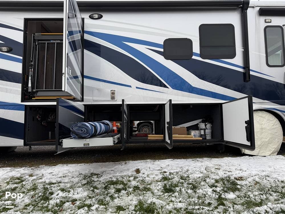 2023 Kountry Star 4011 by Newmar from Pop RVs in Easton, Pennsylvania