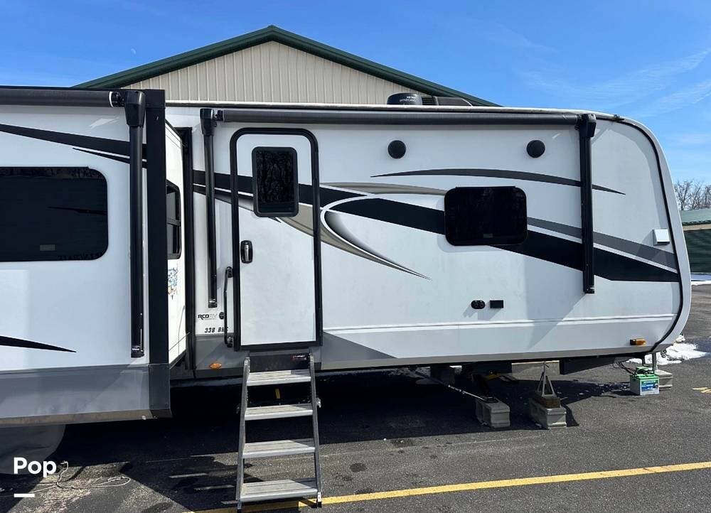 2022 Highland Ridge Open Range 338BHS - Used Travel Trailer For Sale by Pop RVs in Angola, Indiana features Air Conditioning, Awning, Leveling Jacks, Slideout