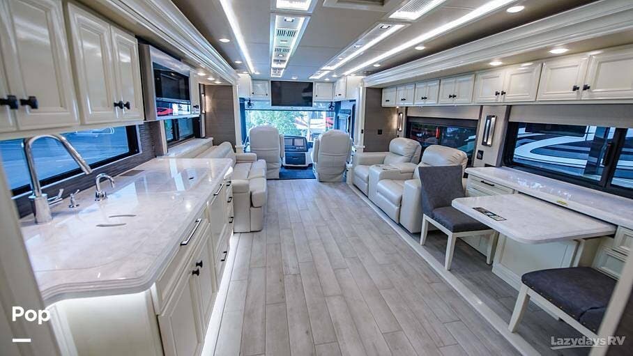 2022 Allegro Bus 45FP by Tiffin from Pop RVs in Port Charlotte, Florida