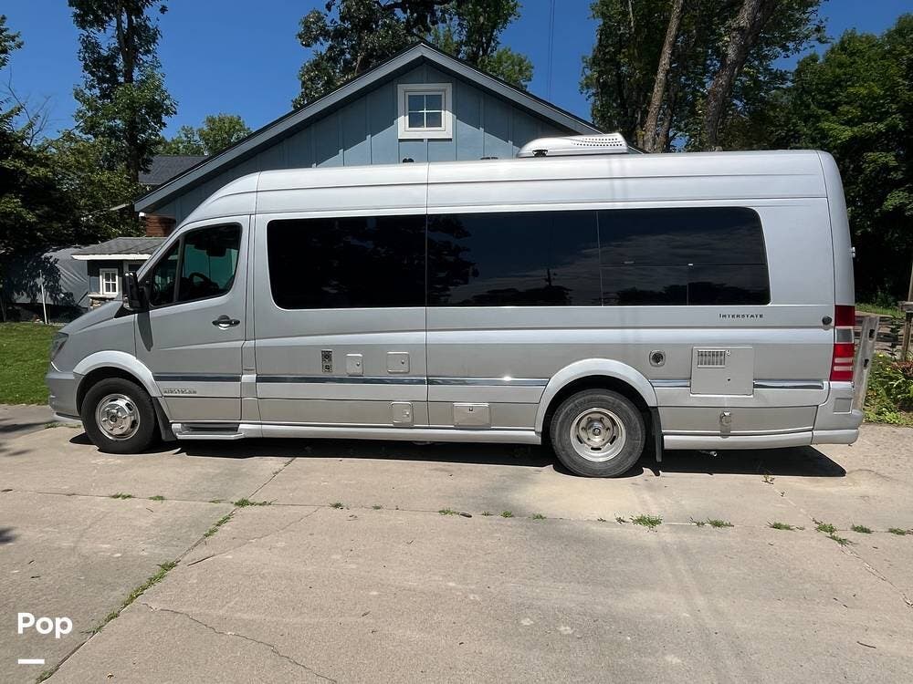 2016 Interstate ext by Airstream from Pop RVs in Maple Grove, Minnesota