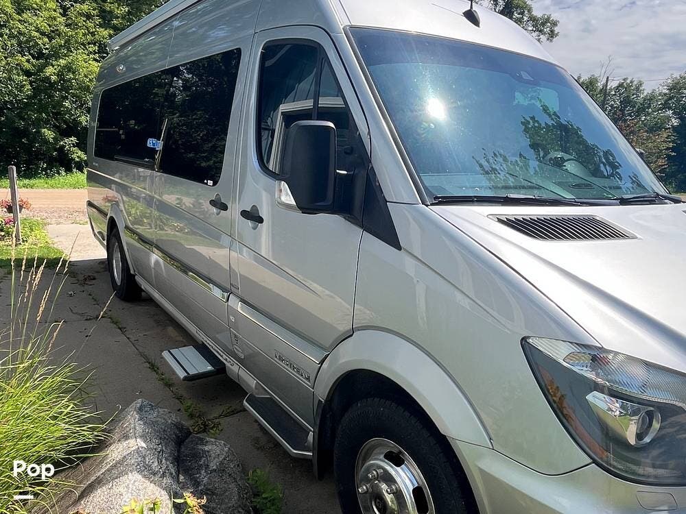 2016 Airstream Interstate Lounge EXT - Used Class B For Sale by Pop RVs in Maple Grove, Minnesota features Air Conditioning, Generator