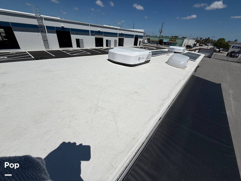 Used 2025  Brinkley G Series 3950 available in Largo, Florida