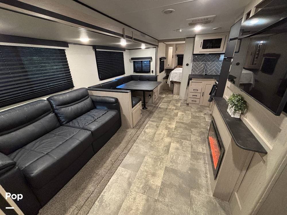 2023 Apex 284BHSS by Coachmen from Pop RVs in Mascotte, Florida