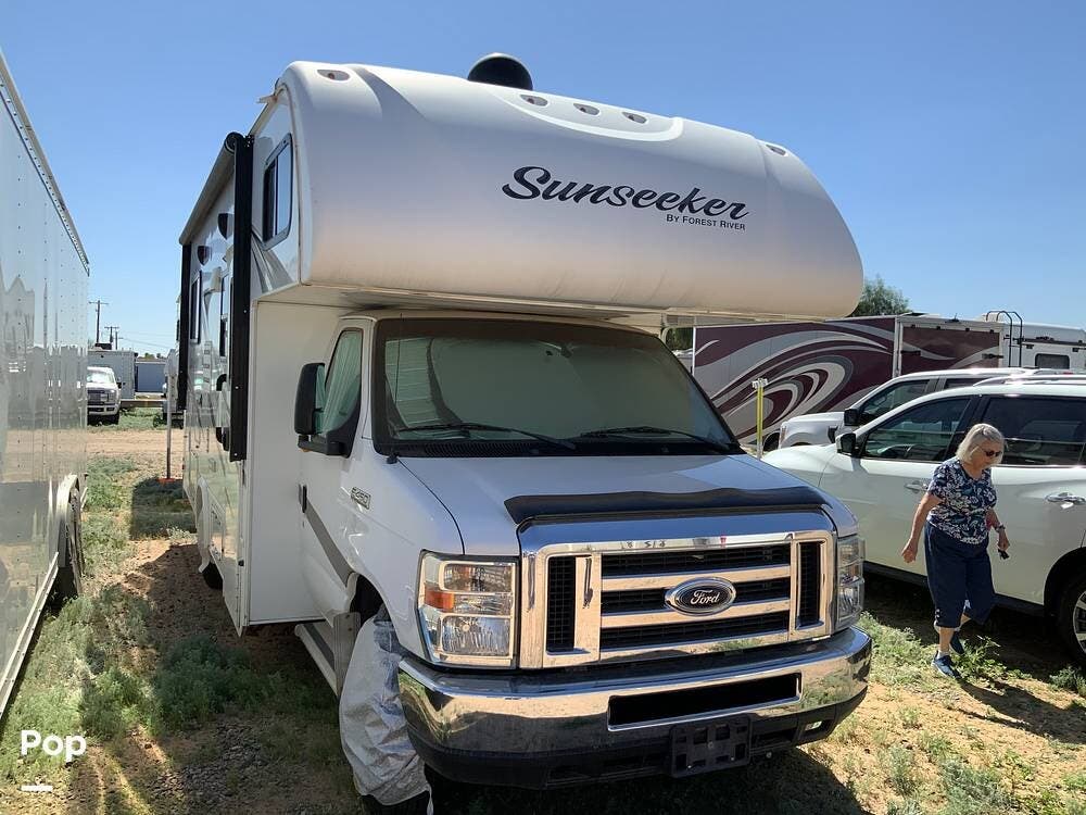 2018 Forest River Sunseeker 2290S - Used Class C For Sale by Pop RVs in Mesa, Arizona features Slideout