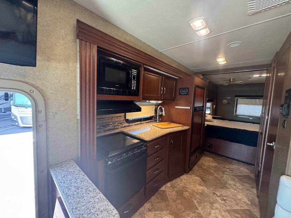 2015 A.C.E. 27.1 by Thor Motor Coach from Pop RVs in Peoria, Arizona