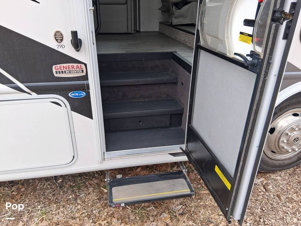 2024 A.C.E. 29D by Thor Motor Coach from Pop RVs in Howell, Michigan