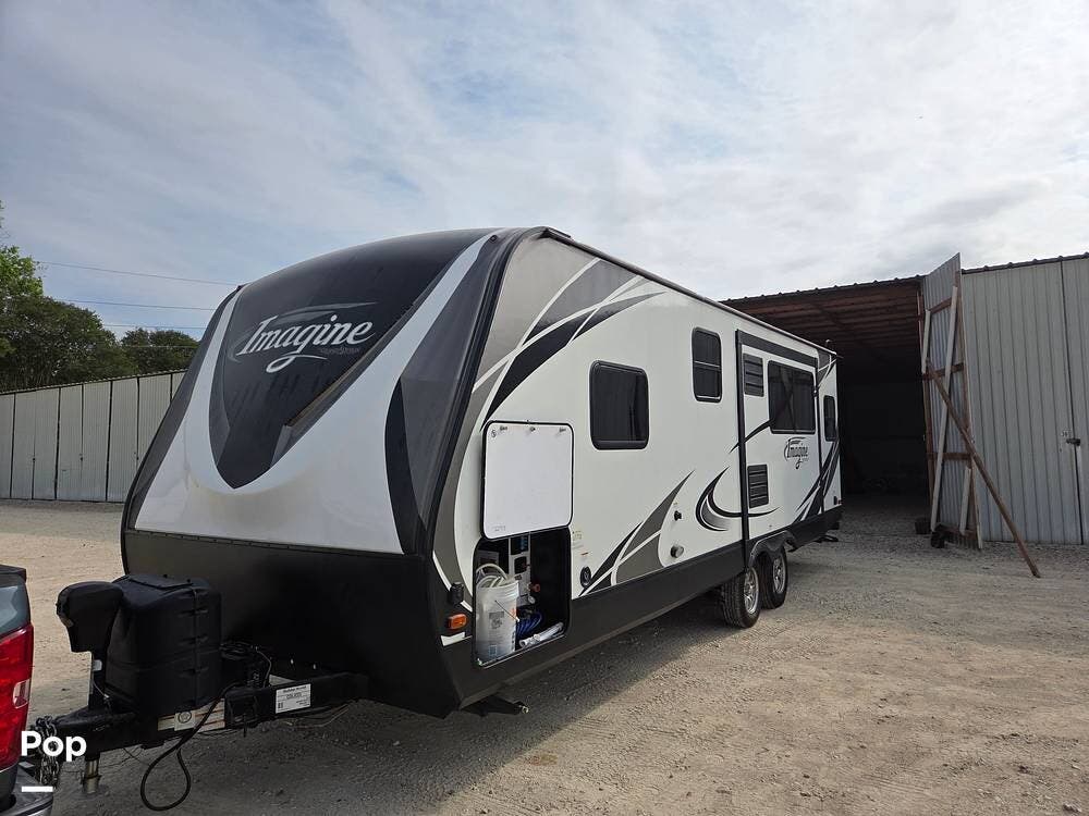 2018 Grand Design Imagine 2500RL - Used Travel Trailer For Sale by Pop RVs in Cypress, Texas features Slideout