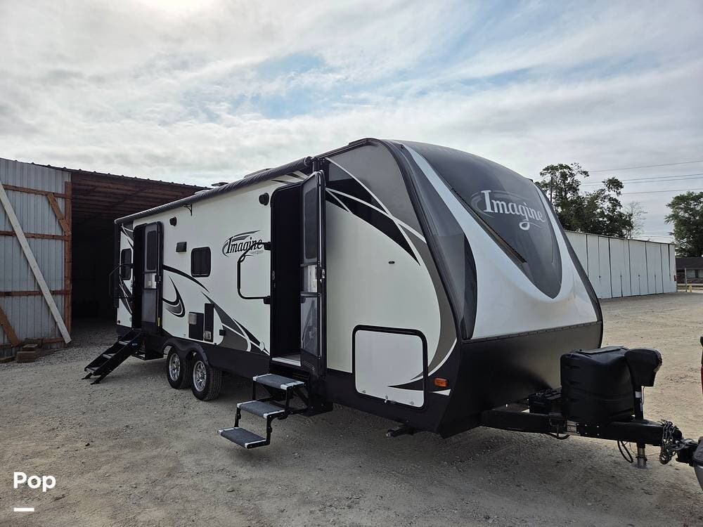 2018 Grand Design Imagine 2500RL - Used Travel Trailer For Sale by Pop RVs in Cypress, Texas features Awning, Slideout, Air Conditioning, Leveling Jacks