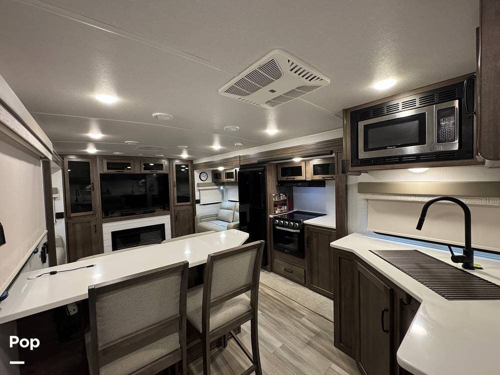 2024 Forest River Flagstaff Super Lite 29RLS - Used Travel Trailer For Sale by Pop RVs in Pomona, California features Slideout, Leveling Jacks, Air Conditioning, Awning