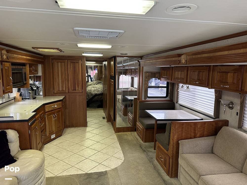 2004 Holiday Rambler Scepter 40PDQ - Used Diesel Pusher For Sale by Pop RVs in Salinas, California features Slideout, Awning, Air Conditioning, Leveling Jacks, Generator