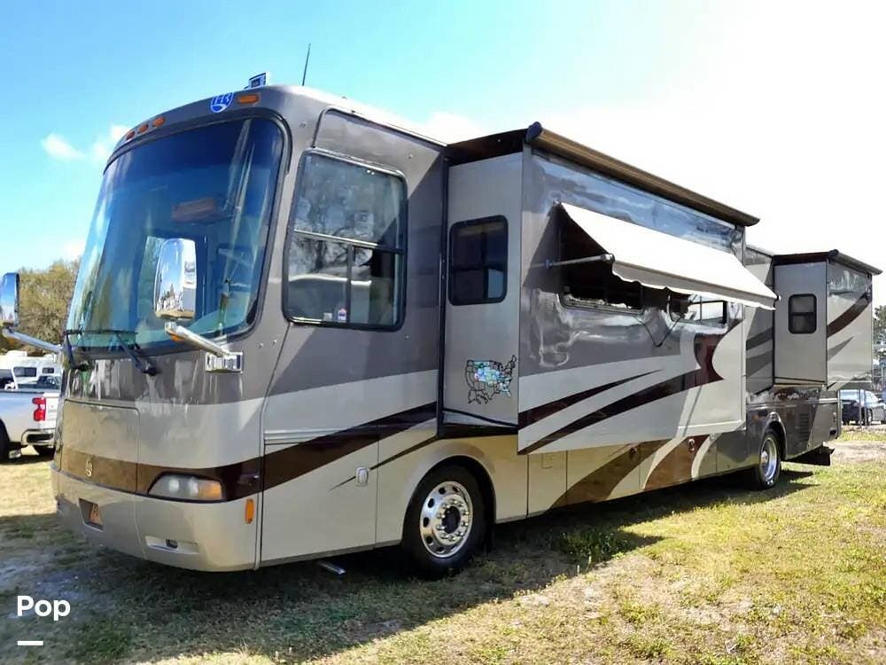 2006 Endeavor 40PDQ by Holiday Rambler from Pop RVs in Clearwater, Florida