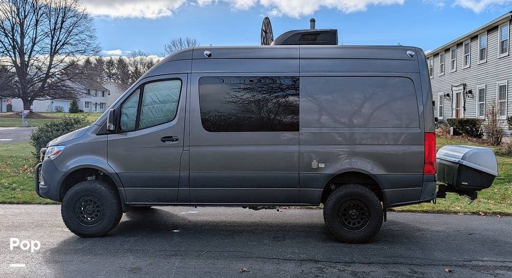 2022  Dolphin S S - Used Class B For Sale by Pop RVs in Pittsford, New York