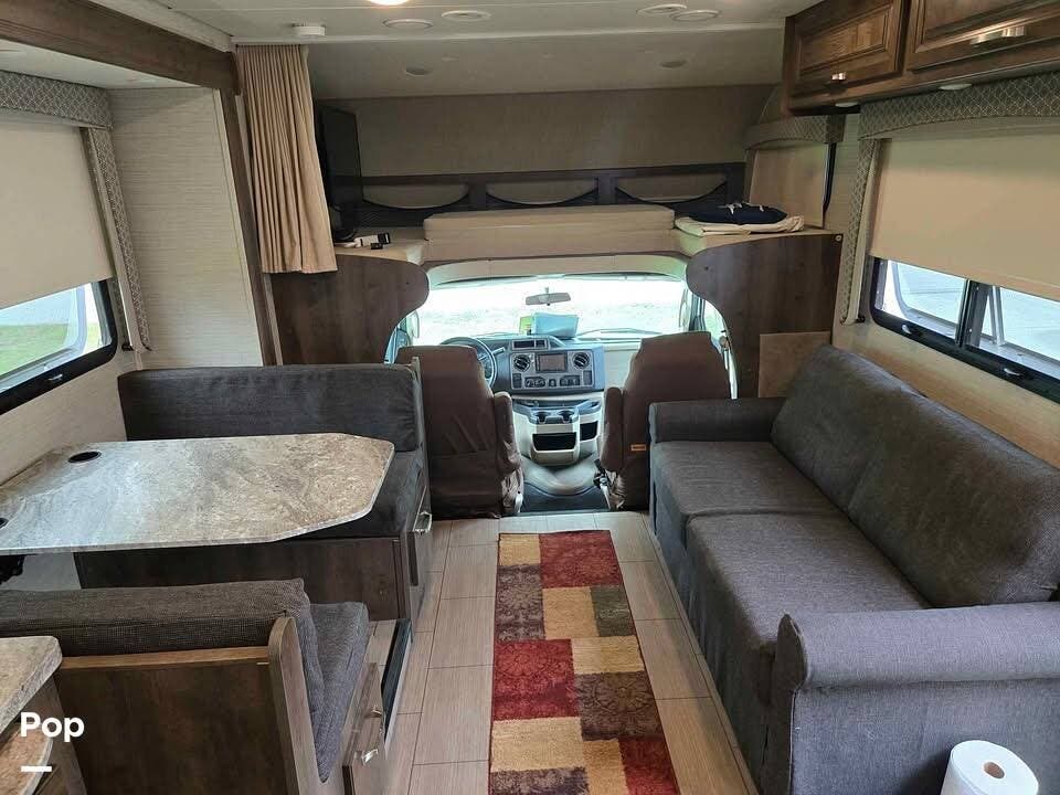 2019 Jayco Greyhawk 30X - Used Class C For Sale by Pop RVs in Port Charlotte, Florida features Slideout