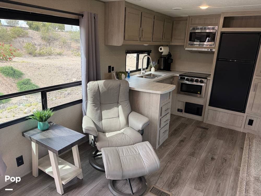 2022 Catalina 303RKDS by Coachmen from Pop RVs in Henderson, Nevada