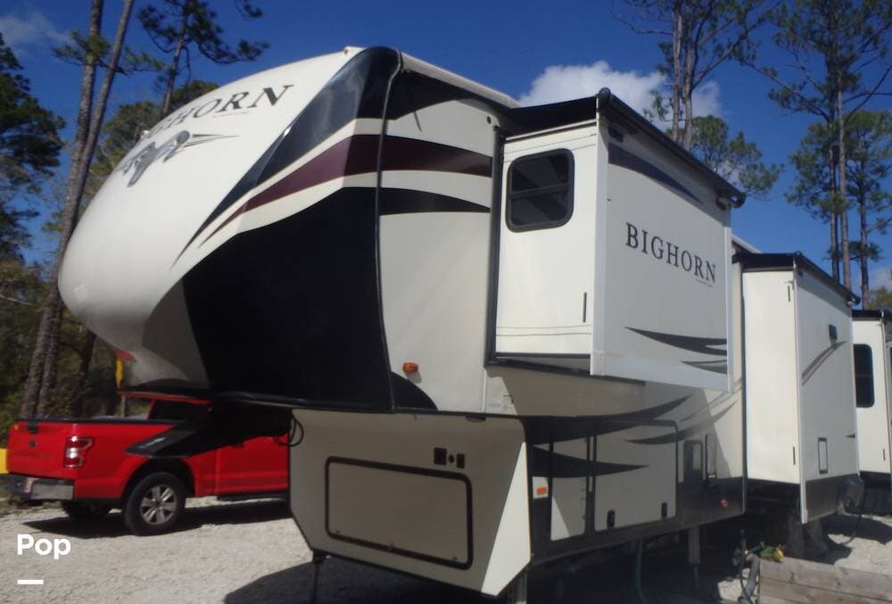 2017 Heartland Bighorn 3970RD - Used Fifth Wheel For Sale by Pop RVs in Coden, Alabama features Air Conditioning, Awning, Slideout, Leveling Jacks