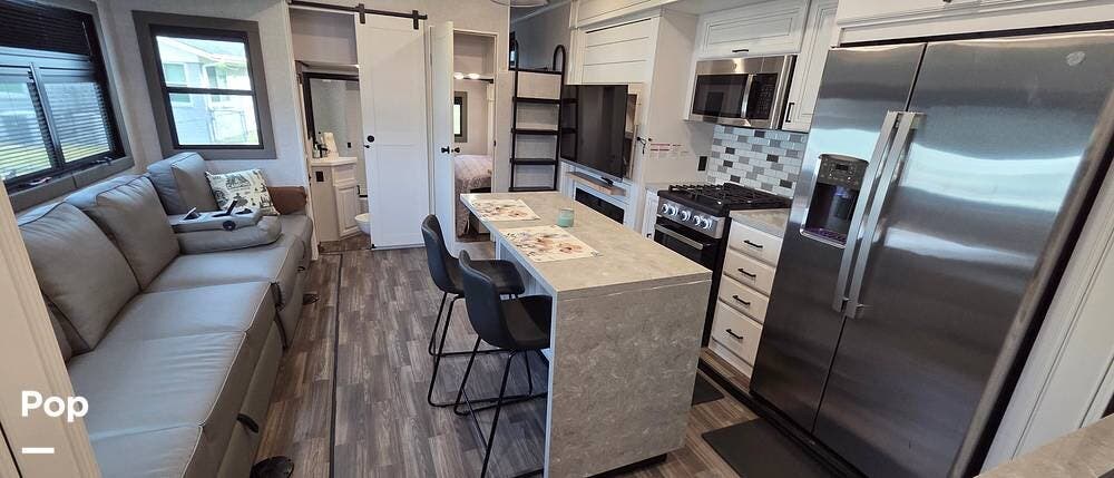 2025 Highland Ridge Open Range 3x 390tbs - Used Fifth Wheel For Sale by Pop RVs in Weatherford, Texas features Awning, Air Conditioning, Slideout