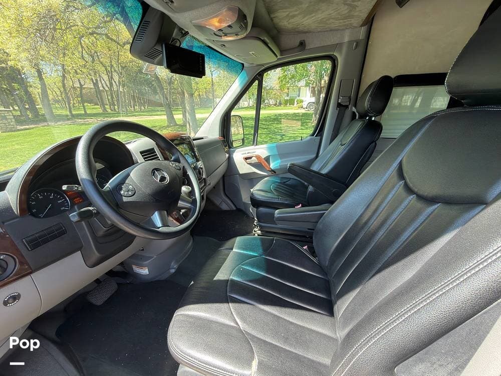 2015 Airstream Interstate Lounge EXT - Used Class B For Sale by Pop RVs in Edmond, Oklahoma features Awning, Air Conditioning, Generator