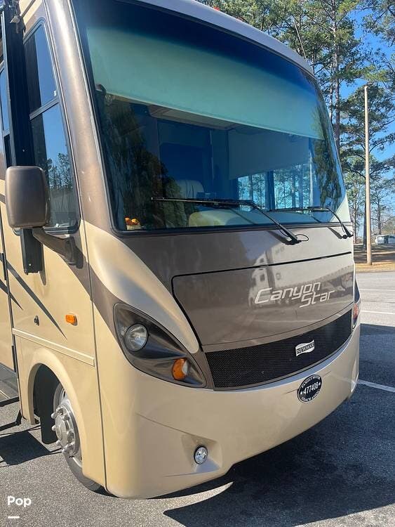 2009 Canyon Star 3641 by Newmar from Pop RVs in Terre Haute, Indiana