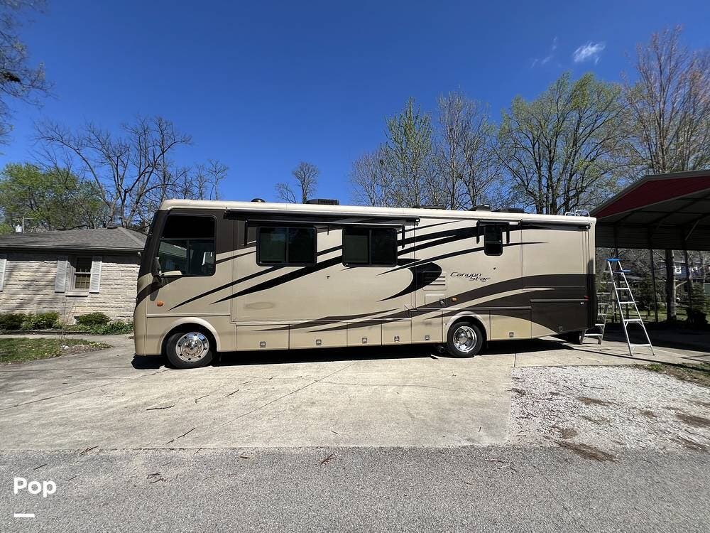 Used 2009 Newmar Canyon Star 3641 available in Terre Haute, Indiana