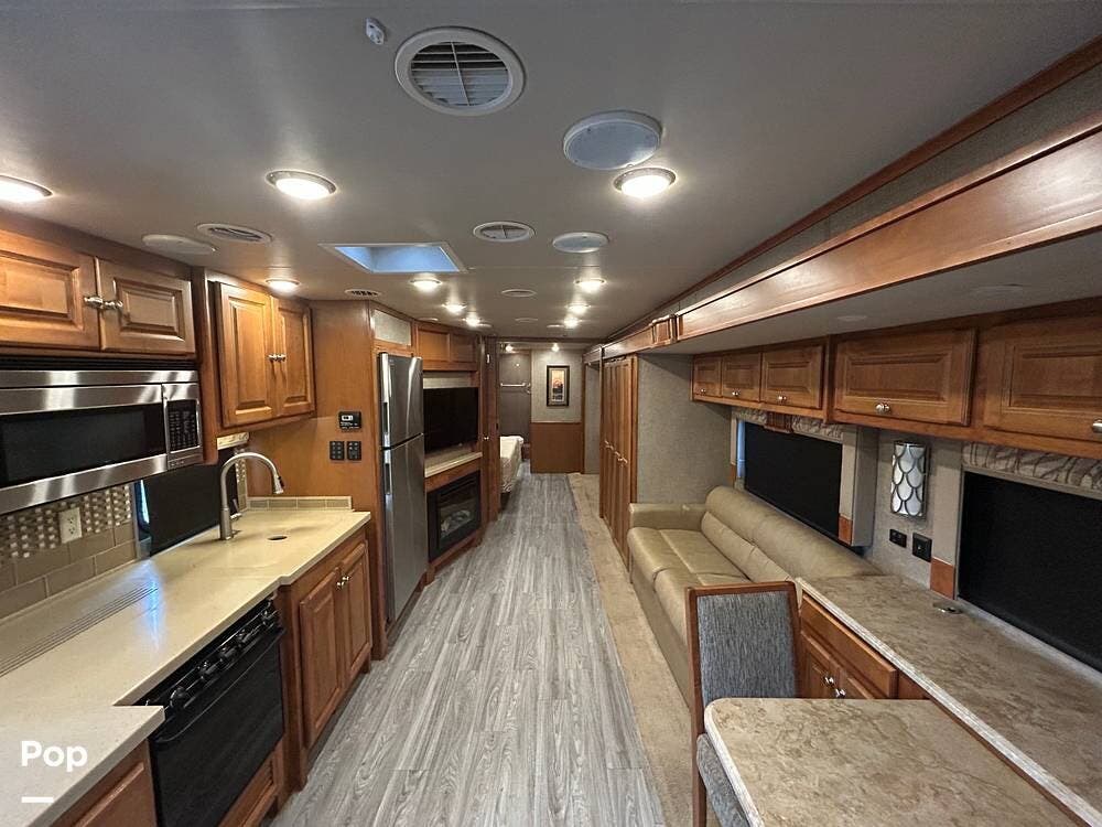 2017 Tiffin Allegro Open Road 36UA - Used Class A For Sale by Pop RVs in Ocala, Florida features Awning, Generator, Air Conditioning, Slideout, Leveling Jacks