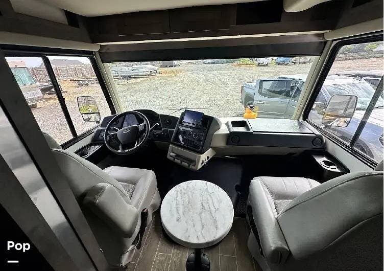 2021 Georgetown GT5 36B by Forest River from Pop RVs in Stokesdale, North Carolina