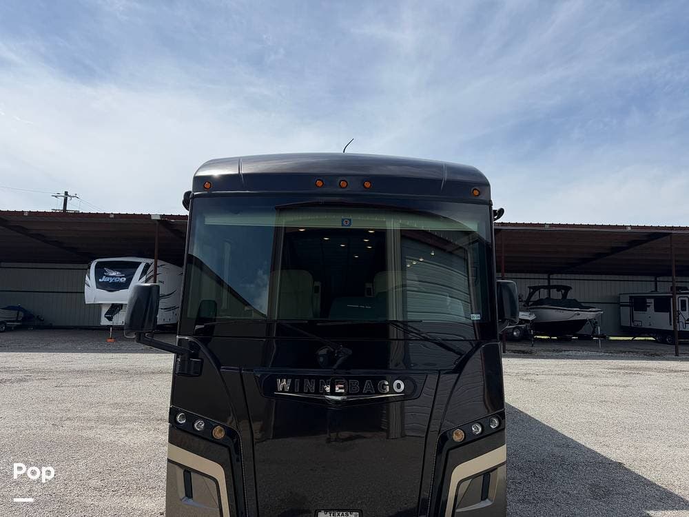 2019 Forza 38F by Winnebago from Pop RVs in Caddo Mills, Texas