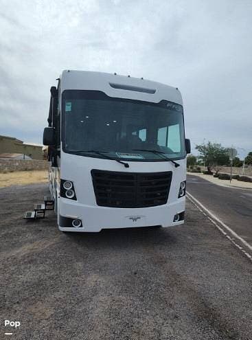 2022 Forest River FR3 Forest River  30DS - Used Class A For Sale by Pop RVs in Las Cruces, New Mexico features Slideout, Generator, Awning, Leveling Jacks, Air Conditioning