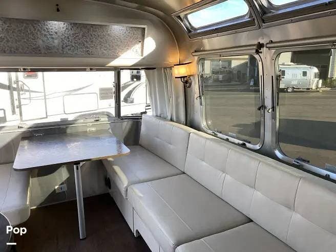 2018 International Serenity 25FB Queen by Airstream from Pop RVs in Jackson, New Jersey