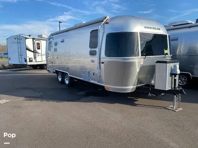 Used 2018 Airstream International Serenity 25FB Queen available in Jackson, New Jersey
