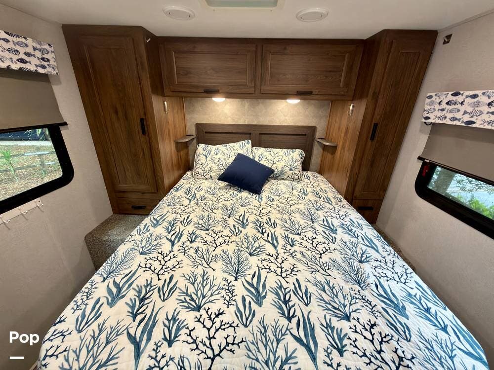 2021 Sunseeker 2850SLE by Forest River from Pop RVs in Jacksonville, Florida