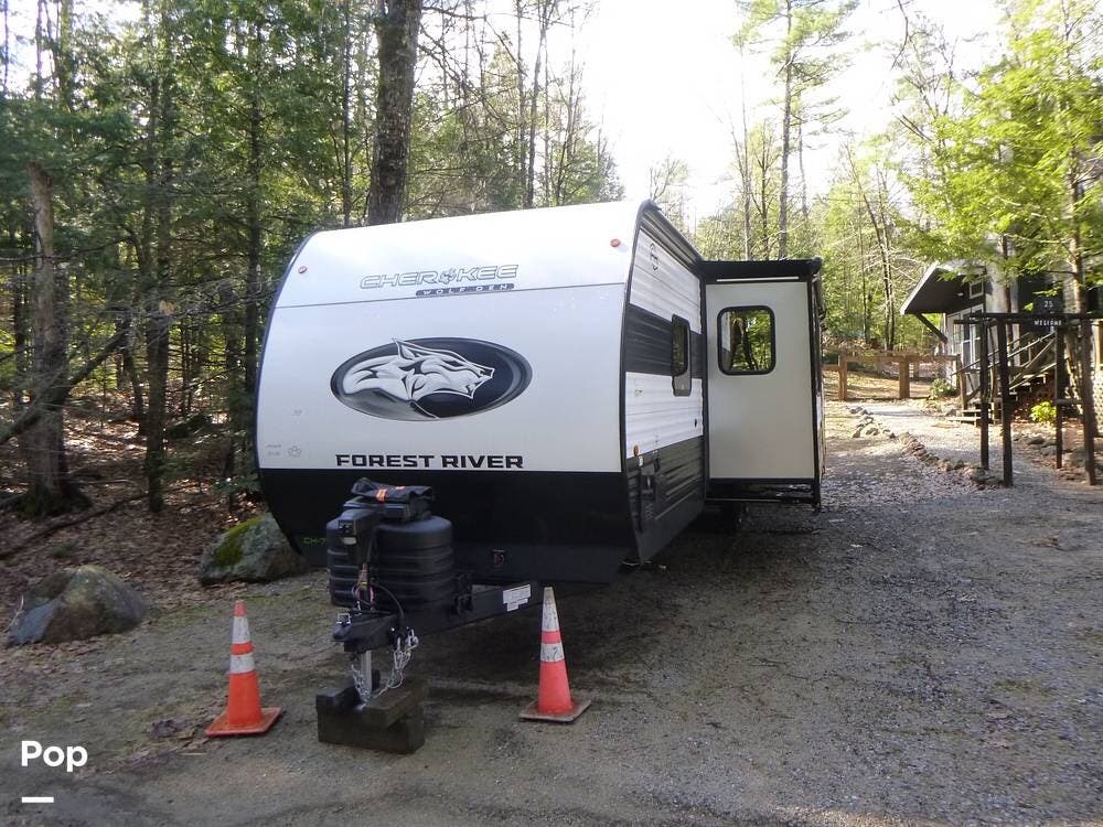 Used 2025 Forest River Cherokee Wolf Den 301BH available in Madison, New Hampshire