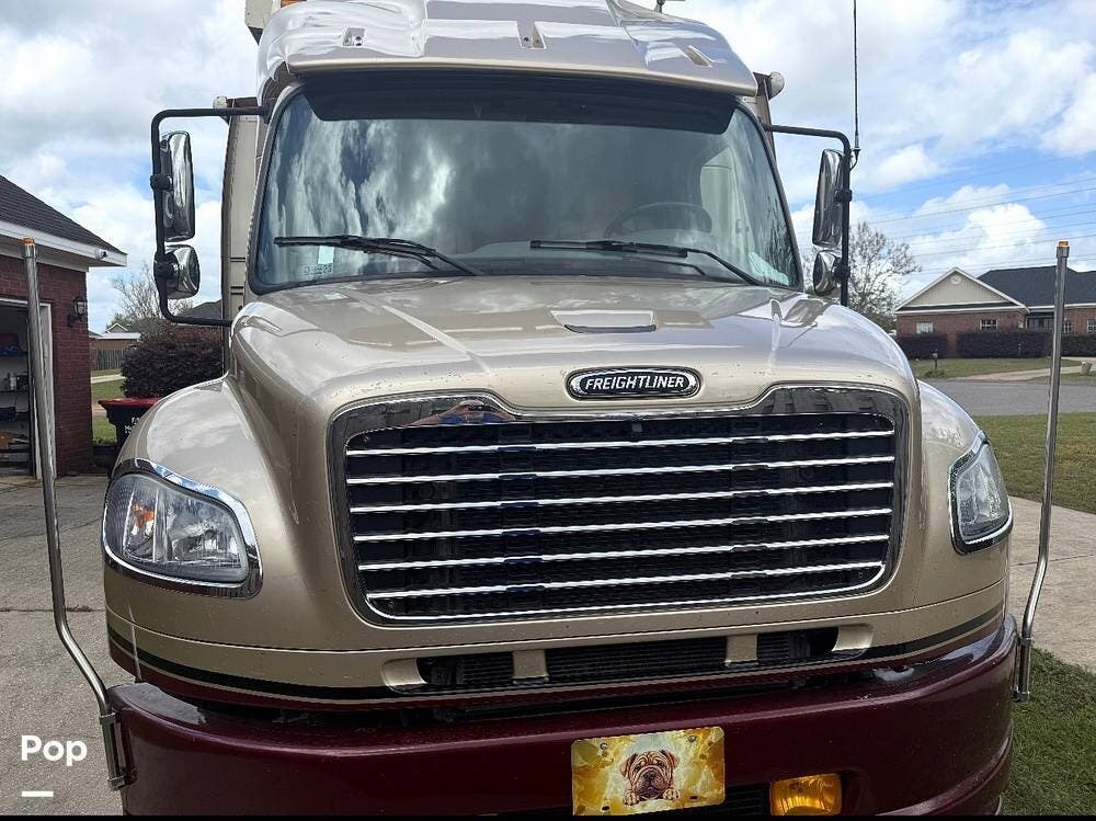 2012 DynaQuest 390 XL by Dynamax Corp from Pop RVs in Mobile, Alabama