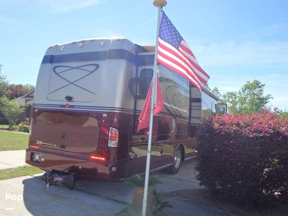 Used 2012 Dynamax Corp DynaQuest 390XL available in Mobile, Alabama